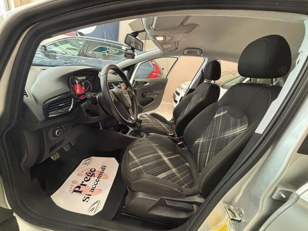 Opel Corsa 1.4 90CV GPL ** perfette condizioni ** - Foto 7