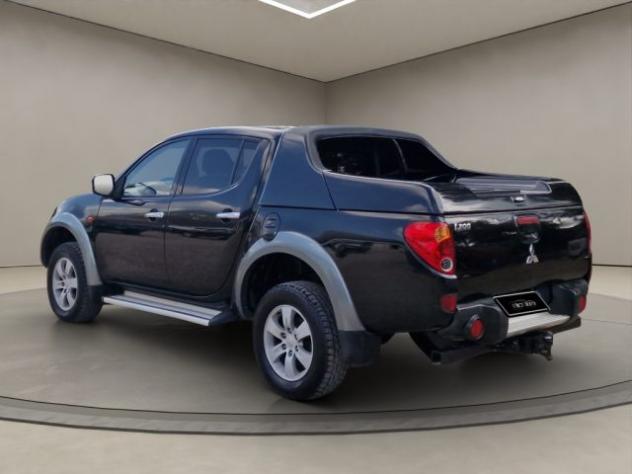 MITSUBISHI L200 2.5 DI-D/136CV Double Cab Invite rif. 23914800 - Foto 3