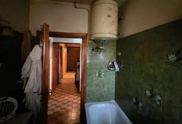 Immobile in asta di 186 m² con più di 5 locali in vendita a Longone Sabino - Foto 11