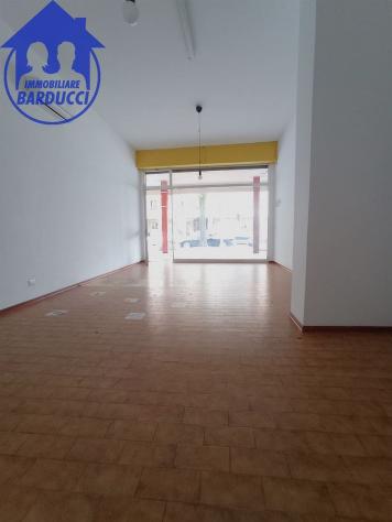Negozio ufficio in centro Bellaria