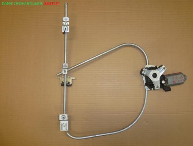 ALZACRISTALLO PORTA S. ELETTR 2 FILI RENAULT CLIO (C57/B57)  Carrozzeria  Lamierati esterni  Porte  Alzacristallo por RENAULT - CLIO I - 01-04-1996 -