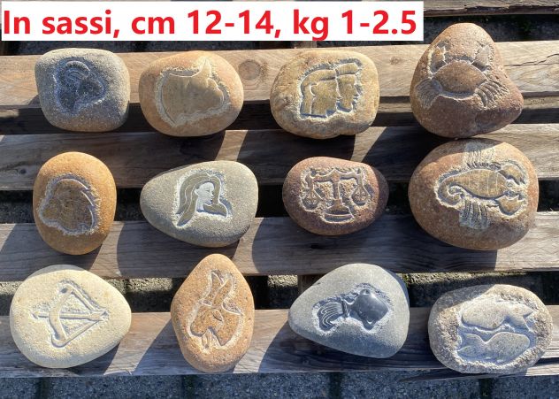 Segni zodiacali scolpiti su pietra