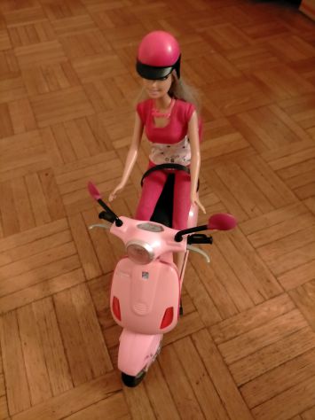 Vespa VENDUTA Barbie come Nuova - Foto 3