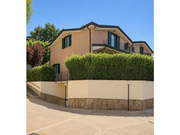 Villa di 242mq
