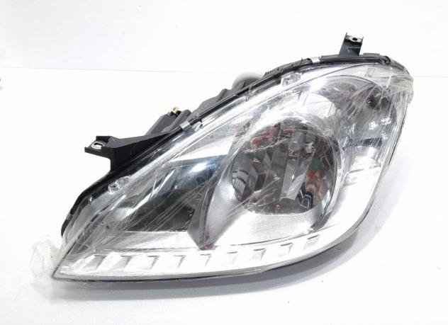 FARO ANTERIORE SINISTRO MERCEDES Classe A W169 3° Serie OM 640.942 (0408)