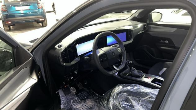 Opel Mokka EDITION 1.2 136CV MT - Foto 3