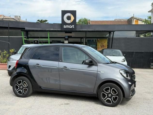SMART ForFour 90 PRIME TWINAMIC +PELLE NERA +NAVIG.+UNICO PROPR. rif. 23721730
