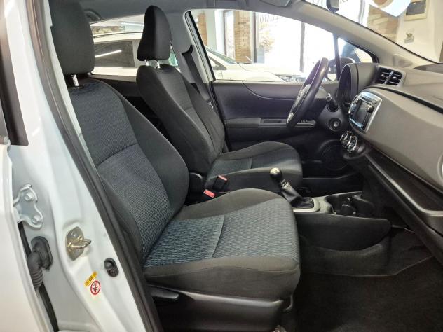 Toyota Yaris 1.0 5 porte Active - Foto 7