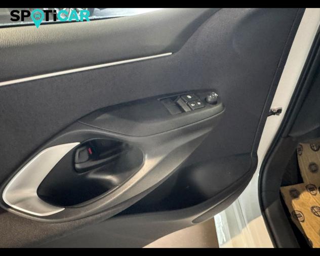 Toyota Yaris IV 1.5h Business - Foto 10