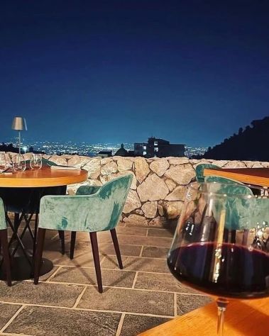 CERCHIAMO BARTENDER PER APERITIVI ED ESPERIENZE IN VIGNA - Foto 3