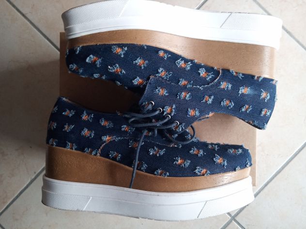 Scarpe sportive da donna. - Foto 4