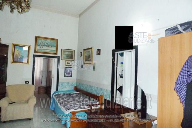 IMMOBILI-IMMOBILE RESIDENZIALE-Piazza Francesco Crispi n.11 - Foto 6