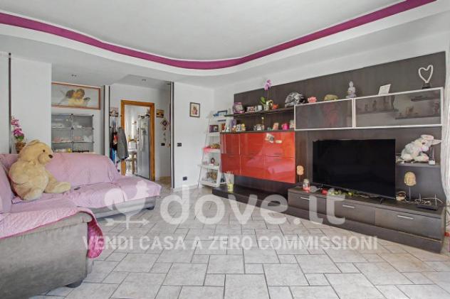 Appartamento di 90 m² con 3 locali in vendita a Luino - Foto 2