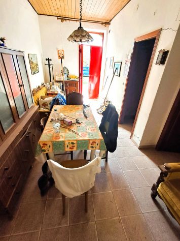 STRADA LAGANELLI-C.DA SANT'ELIA:CASEGGIATI CON TERRENO DA RISTRUTTURARE - Foto 9