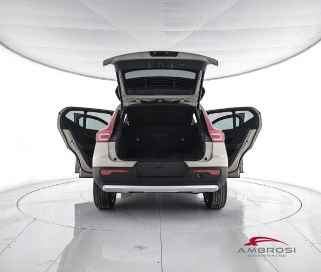 VOLVO XC40 B3 Mild hybrid Benzina Core rif. 23930393 - Foto 7