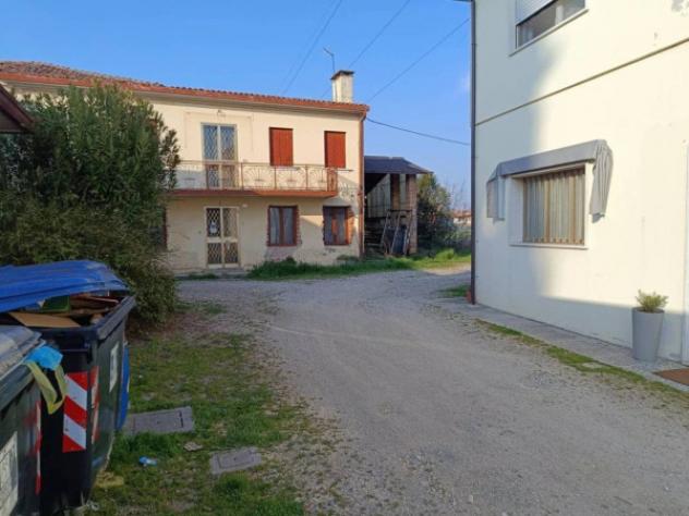 Immobile in asta di 173 m² con più di 5 locali in vendita a Fossò - Foto 3