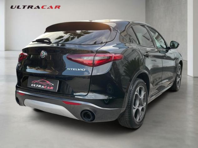 Alfa Romeo Stelvio 2.2 Turbodiesel TI 210 CV Q4 - Foto 4
