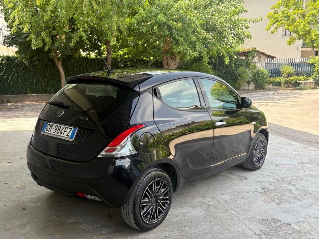 Lancia Ypsilon 1.0 FireFly 5 porte S&S Hybrid Ecochic UnYca - Foto 8