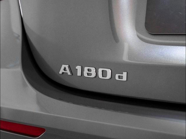 Mercedes-Benz Classe A A 180 d Automatic AMG Line Extra - Foto 9