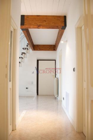 BRACCIANO CENTRO – Appartamento panoramico su due livelli - Foto 11
