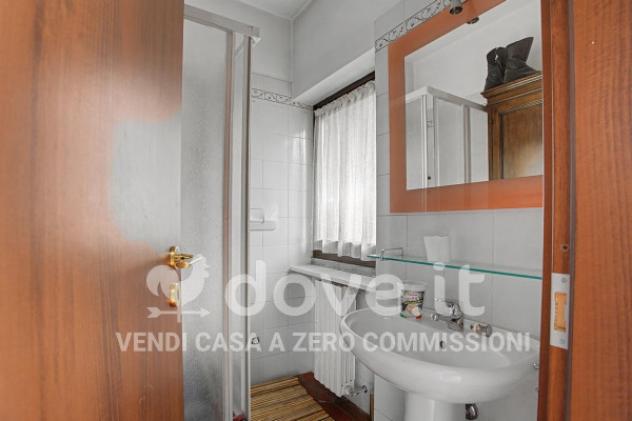 Appartamento di 162 m² con 4 locali e box auto in vendita a Gavirate - Foto 18
