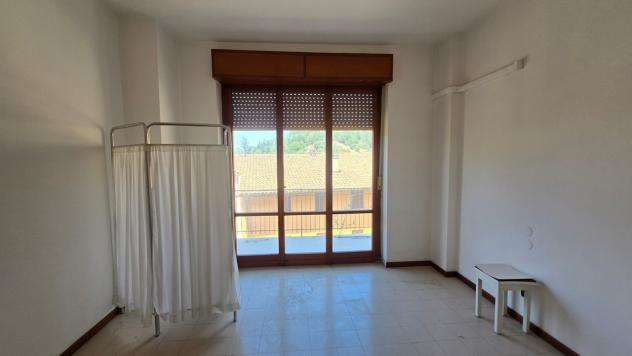Pentalocale in vendita a Gualdo Tadino - Foto 4