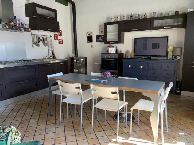 Villa di 340 m² con più di 5 locali e box auto doppio in vendita a San Felice sul Panaro - Foto 2