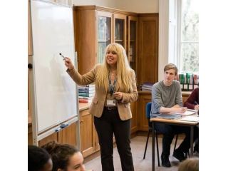 DOCENTE DI LINGUE