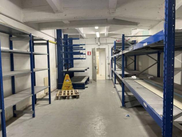 Immobile in asta di 470 m² con più di 5 locali in vendita a Genova - Foto 9
