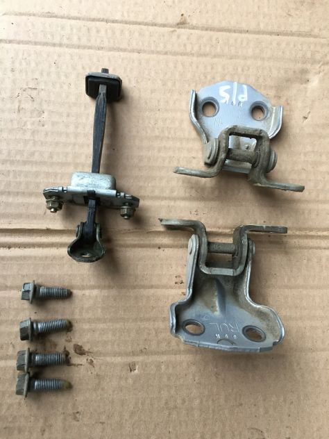 Cerniere Complete Porta Posteriore SINISTRA / SX Subaru Forester 1999 - Foto 2