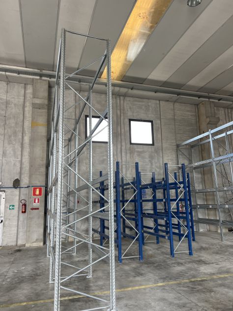 Scaffalature usate Napoli