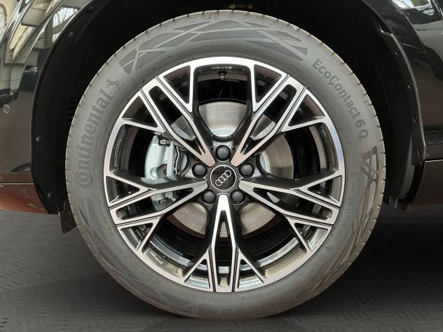 Audi Q3 Q3 1.5 e-hybrid S line edition 272cv s-tronic - Foto 4