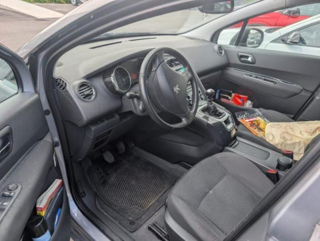 PEUGEOT 5008 BlueHDi 120 S&S Business rif. 23757393 - Foto 6