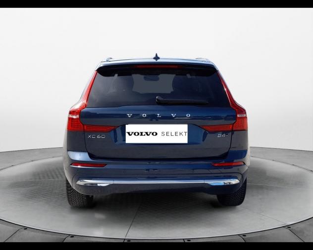 Volvo XC60 (2017---) B4 (d) AWD automatico Plus Bright - Foto 4
