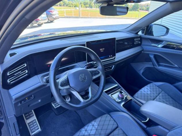 VOLKSWAGEN Tiguan 1.5 eTSI 150CV GANCIO DSG R-Line Plus PARI A NUOVO rif. 22687704 - Foto 9
