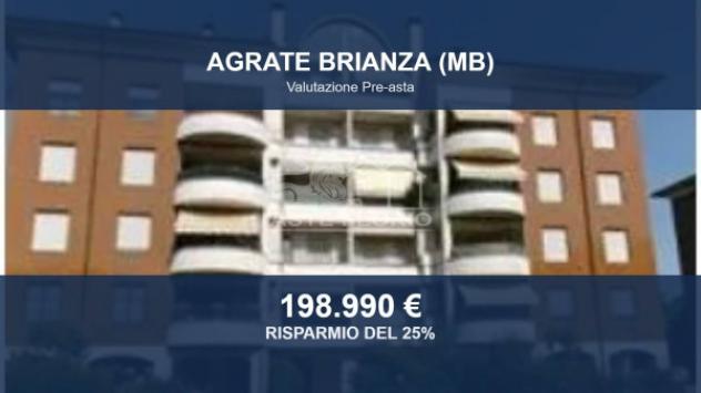 Immobile in asta di 100 m², box auto in vendita a Agrate Brianza