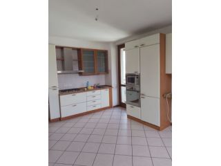 Trilocale semiarredato box doppio cantina