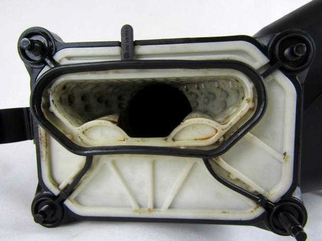 03C145851M BOCCHETTONE DI PRESSIONE COMPRESSORE VOLUMETRICO VOLKSWAGEN POLO GTI 1.4 B 132KW AUT 3P (2013) RICAMBIO USATO - Foto 2