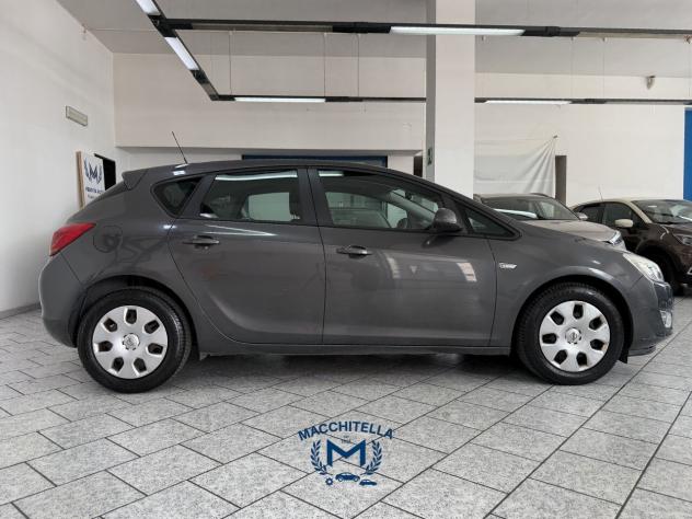 Opel Astra 1.6 115CV 5 porte Cosmo - Foto 4