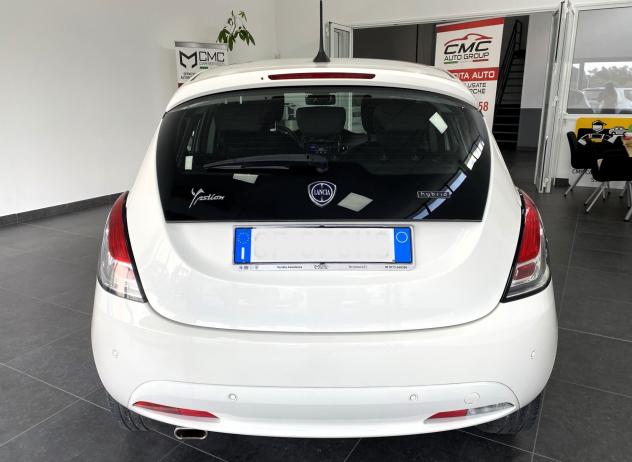 Lancia Ypsilon 1.2 69 CV 5 porte GPL Ecochic Gold - Foto 5
