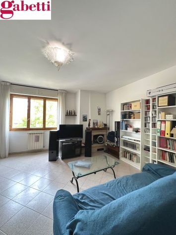Rif. S2700 - Siena – Taverne d'Arbia - Garage e cantina
