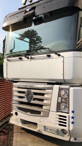 RENAULT TRACKS MAGNUM 460 FRIGO 3 ASSI 12 METRI