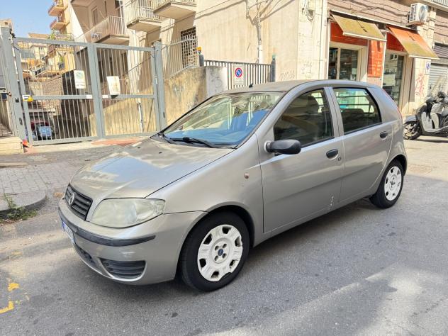 FIAT PUNTO 1.3 MULTIJET DIESEL 5 PORTE CLIMATIZZATA - Foto 7