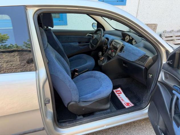 Lancia Ypsilon 1.3 mjt Argento, NEOPATENTATI OK! - Foto 8