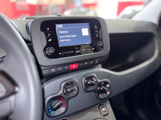 FIAT Panda 1.0 FireFly 70cv S&S Hybrid Pandina - Foto 9