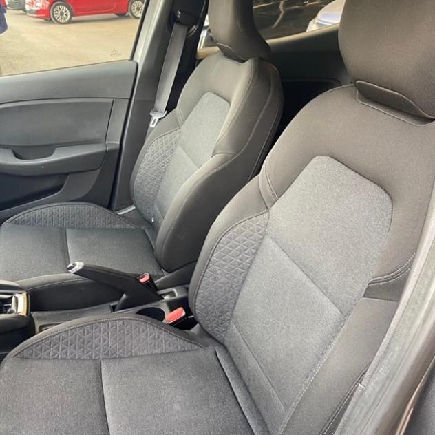 Renault Clio TCe 90 CV 5 porte Techno - Foto 10