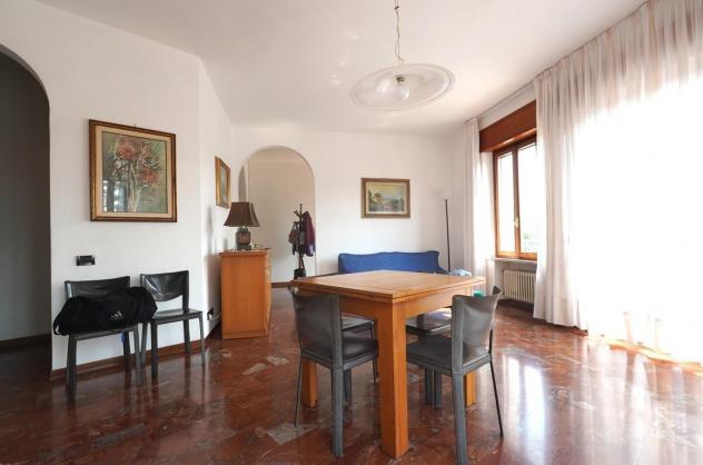 Villa in vendita a Altopascio 175 mq Rif: 1427121