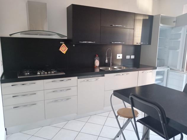 APPARTAMENTO di 6 vani e di 80 mq (FOLLONICA) rif. G21 - Foto 9