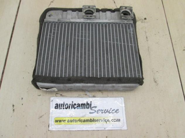 64118372771 TERMOSCAMBIATORE RISCALDAMENTO BMW SERIE 3 320 D E46 2.0 D 100KW 5M 4P (2001) RICAMBIO USATO BEHR