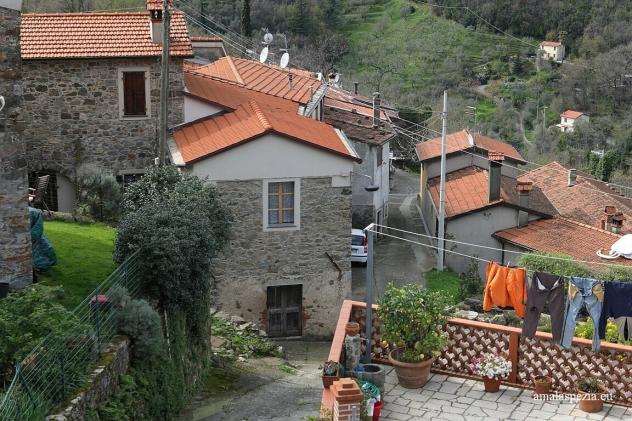 Casale in vendita a Fosdinovo